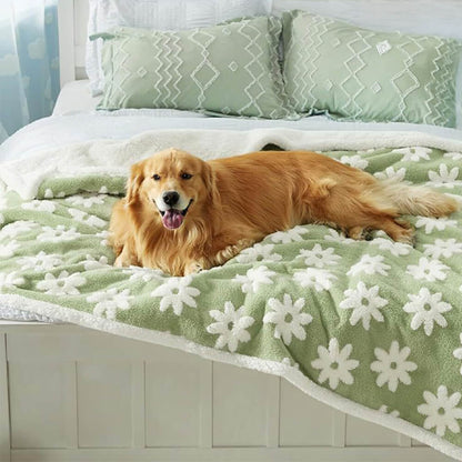Cloud Flocked Waterproof Multi-Functional Sherpa Dog Blanket